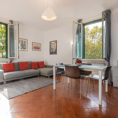 Ginori Apartment-Rental In Рим Екстериор снимка