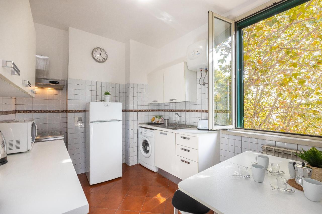Ginori Apartment-Rental In Рим Екстериор снимка