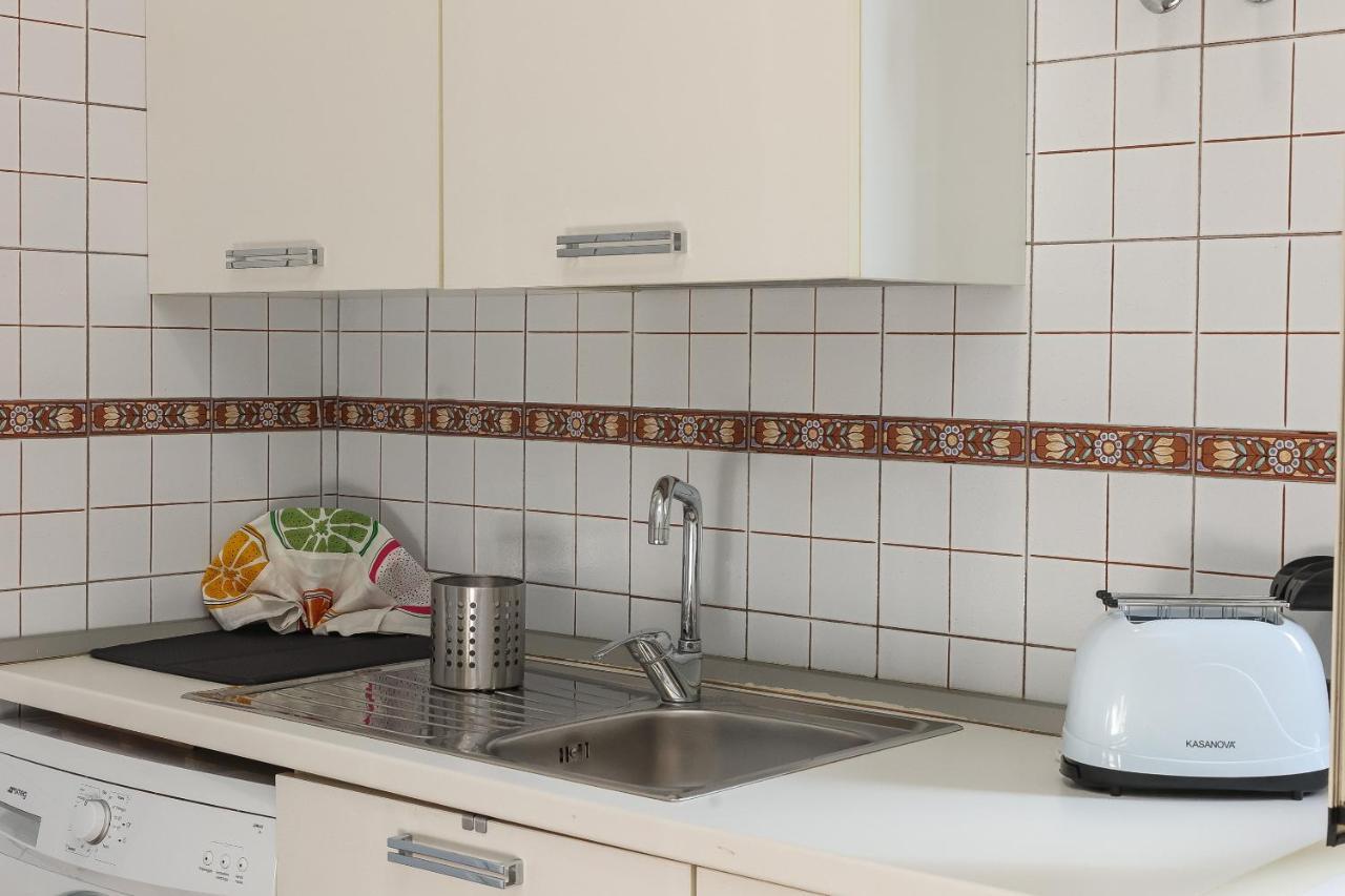 Ginori Apartment-Rental In Рим Екстериор снимка